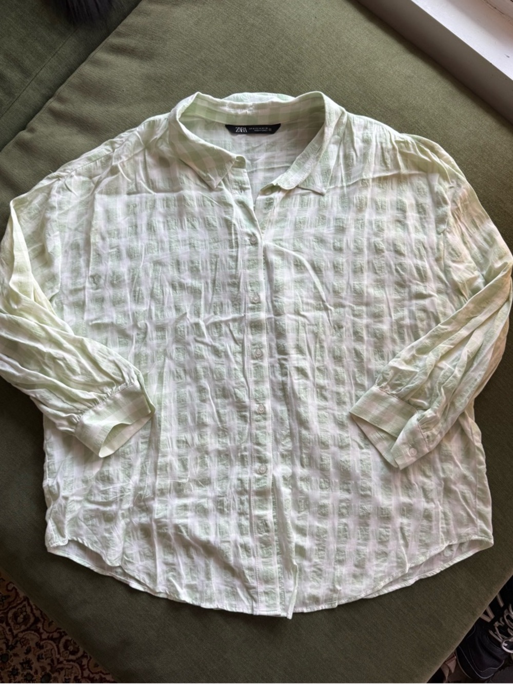 Zara Basic Lightweight Button-Up Shirt - Pale Green Checkered